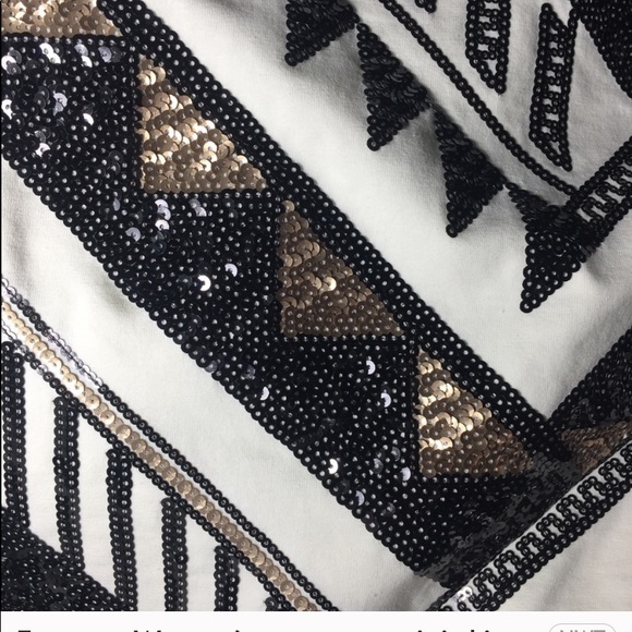 Express- Womans Sequence Mini Skirt - Picture 6 of 6